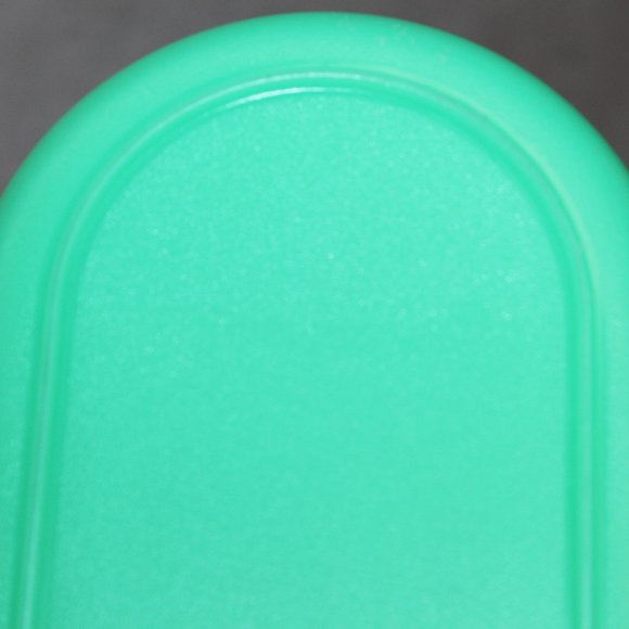 VTG TUPPERWARE JADEITE CHEESE GRATER SHREDDER w/STORAGE KEEPER CONTAINER & LID - Picture 10 of 13